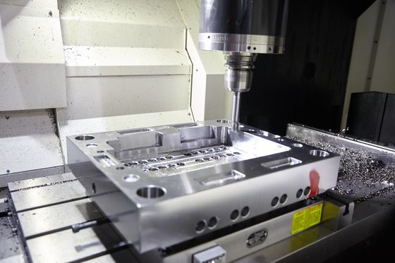 Cơ sở khuôn phun Mazak gia công CNC ASTM 1050 JIS S50C