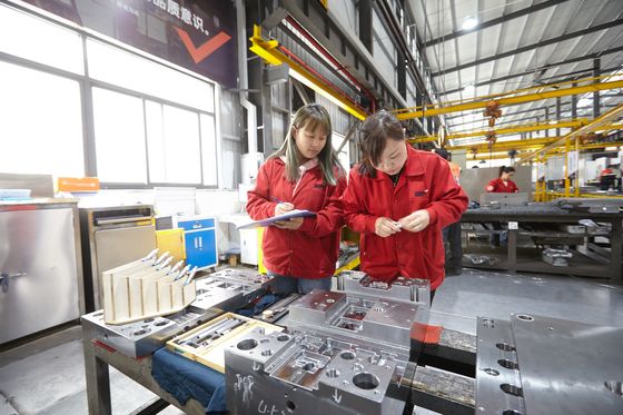 Các bộ phận ép phun hoàn thiện tốt cho các ứng dụng công nghiệp